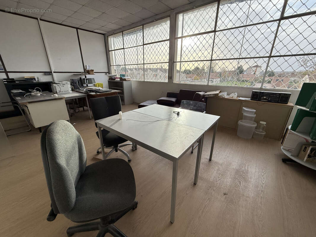 Commerce à LE VERNET