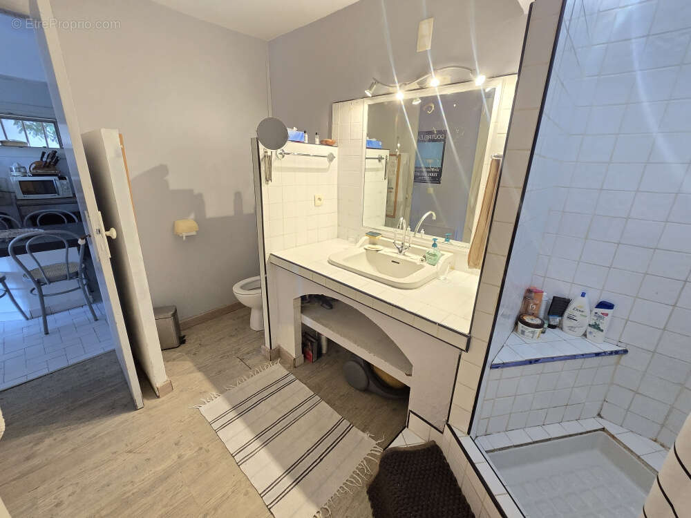 Appartement à LA CROIX-VALMER