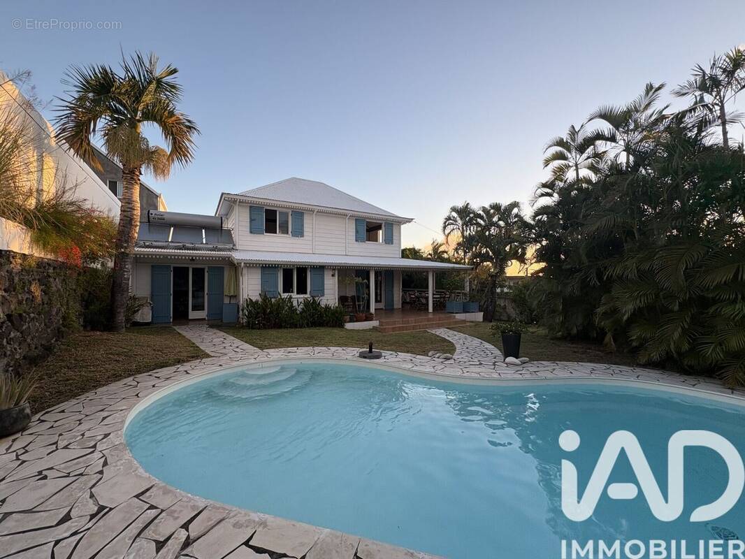 Photo 1 - Maison à SAINT-PIERRE