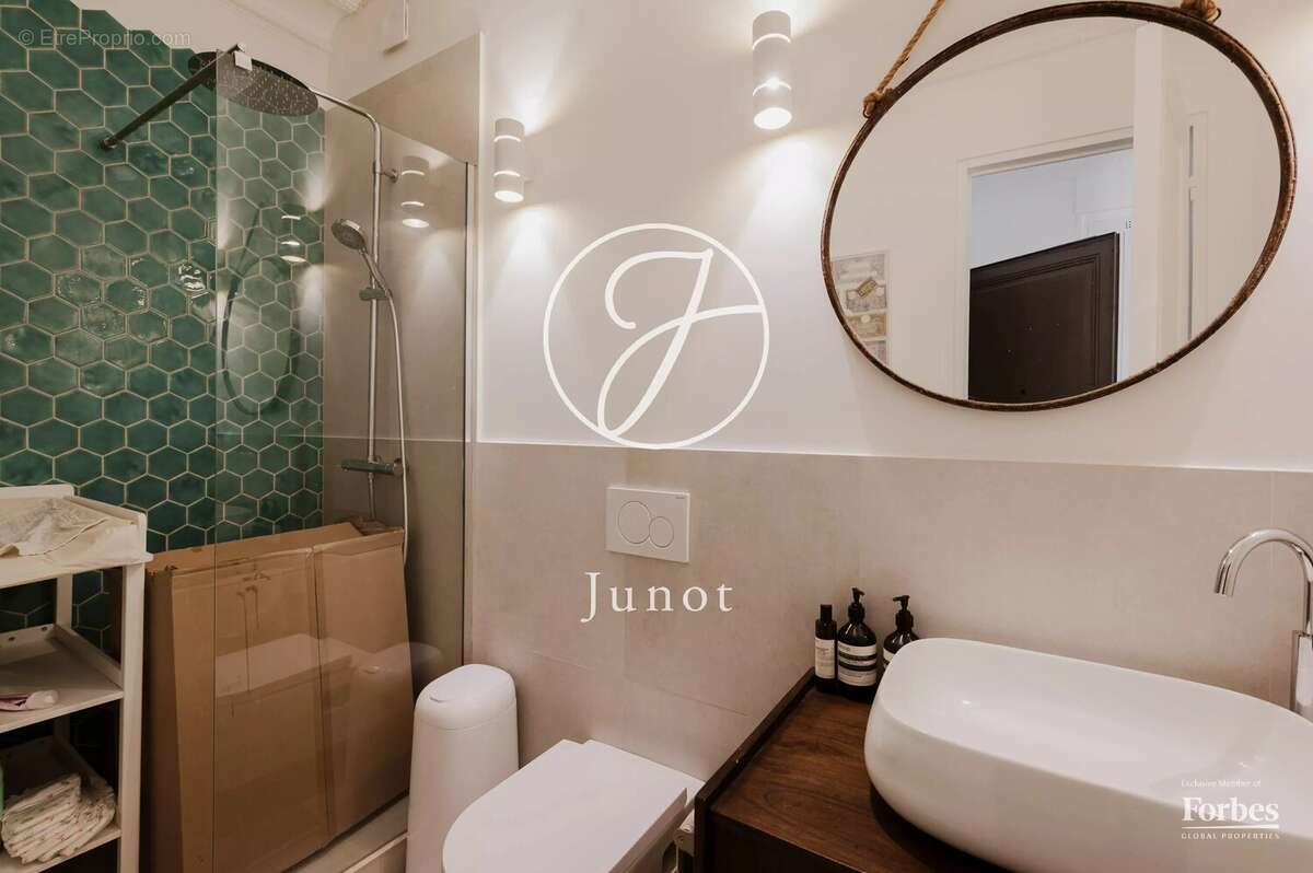 Paris 16e - JASMIN / AUTEUIL - Appartement - 5 pièces - 136.36m² Carrez - 3 chambres - photo 19