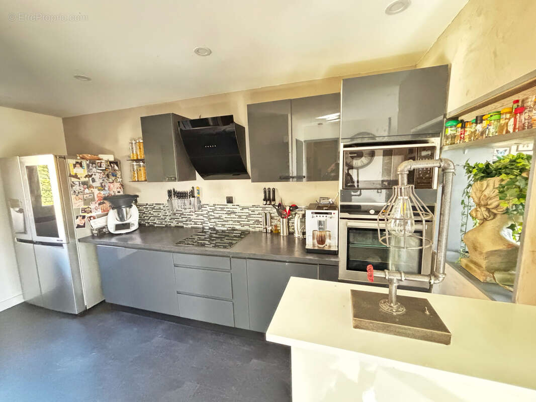 Appartement à VILLEFONTAINE