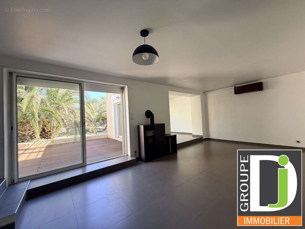 Maison à BOURG-LES-VALENCE