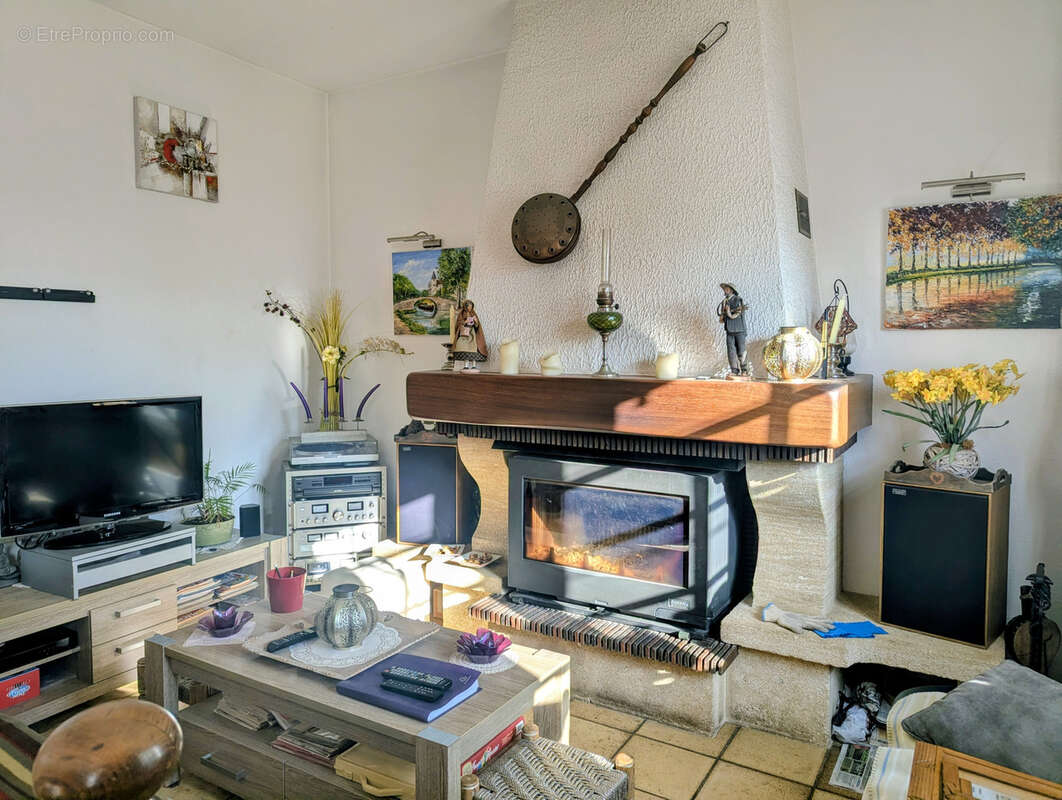 Maison à VENTENAC-EN-MINERVOIS