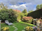 Maison à VOISINS-LE-BRETONNEUX