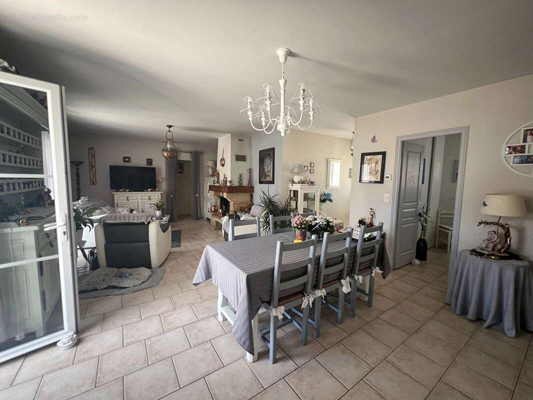 Maison Jard Sur Mer 5 pièce(s) 122 m2 - photo 14