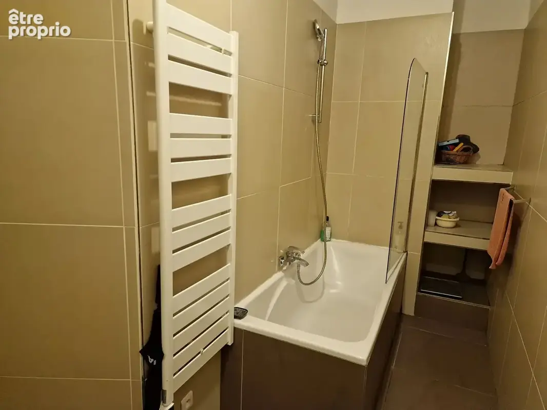 Monplaisir - appartement familial 220 m² - métro sans-soucis - photo 9
