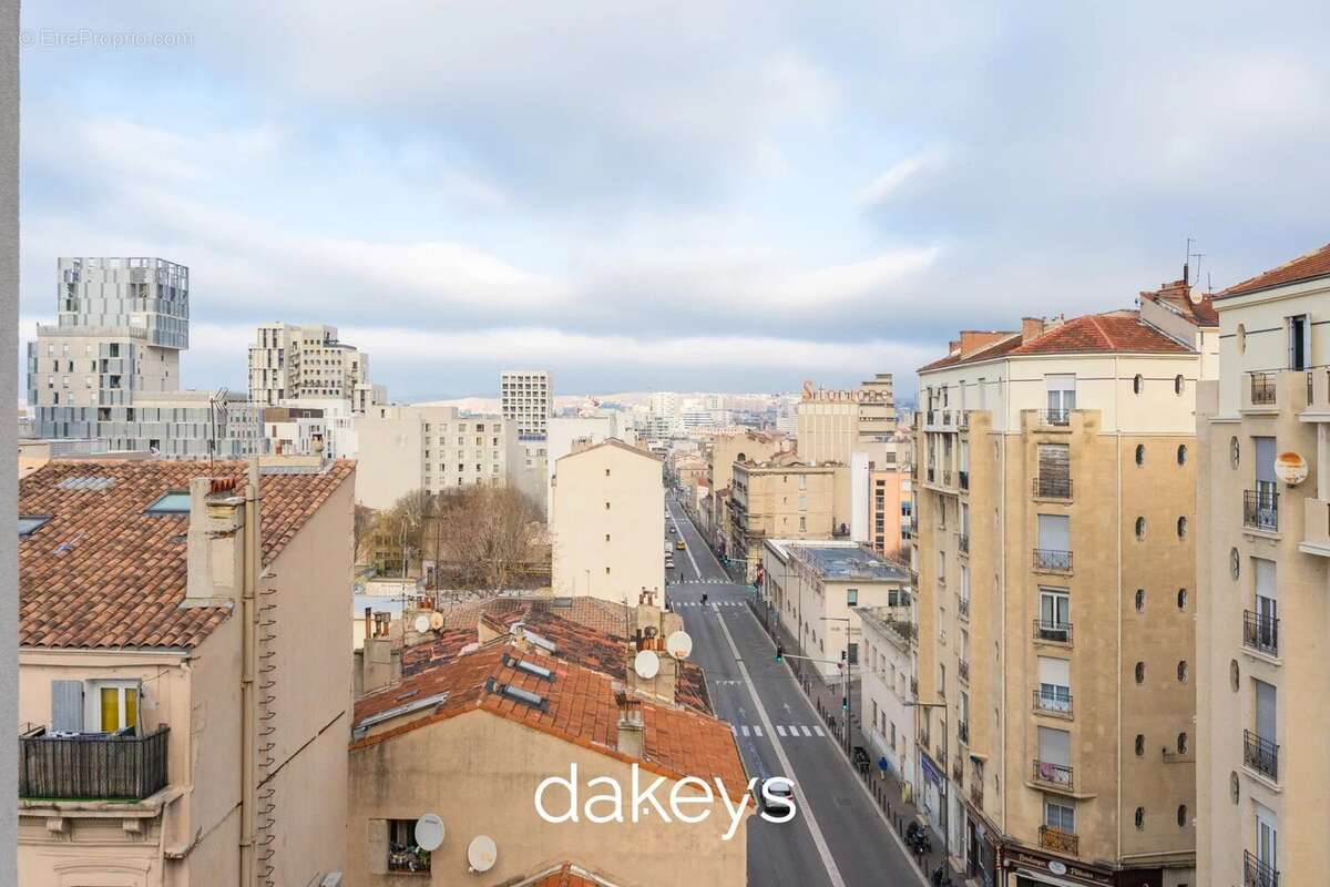 Appartement à MARSEILLE-3E