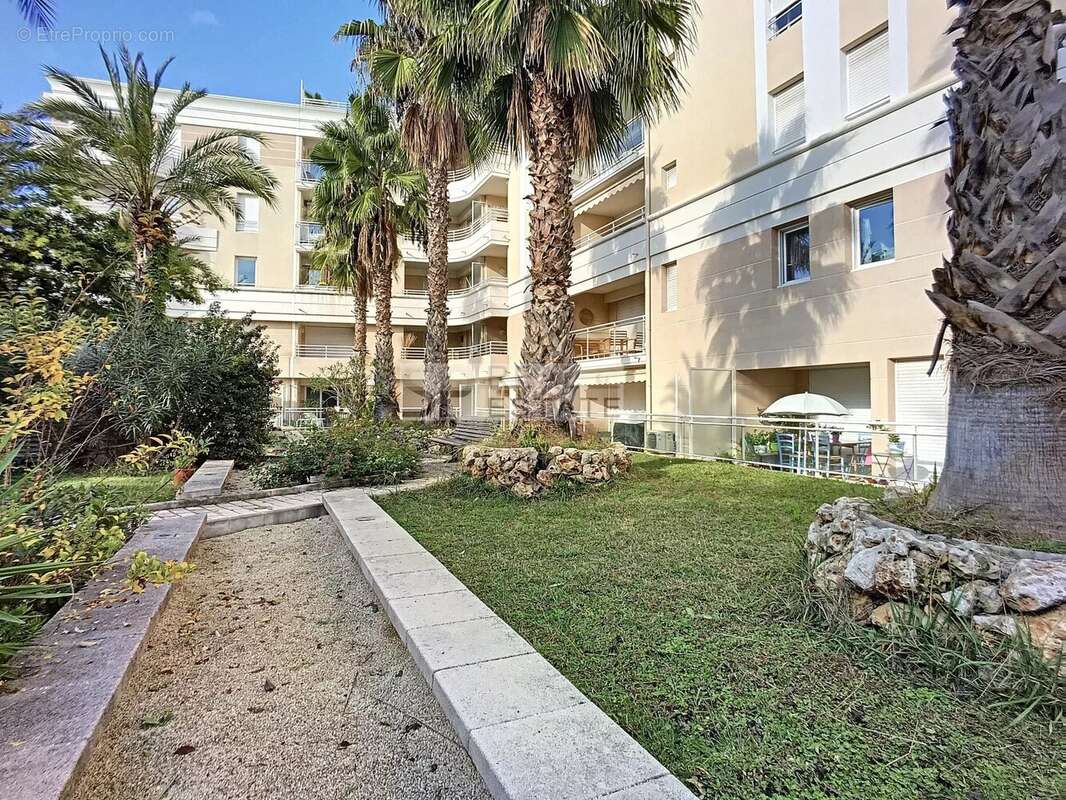 Appartement à CANNES
