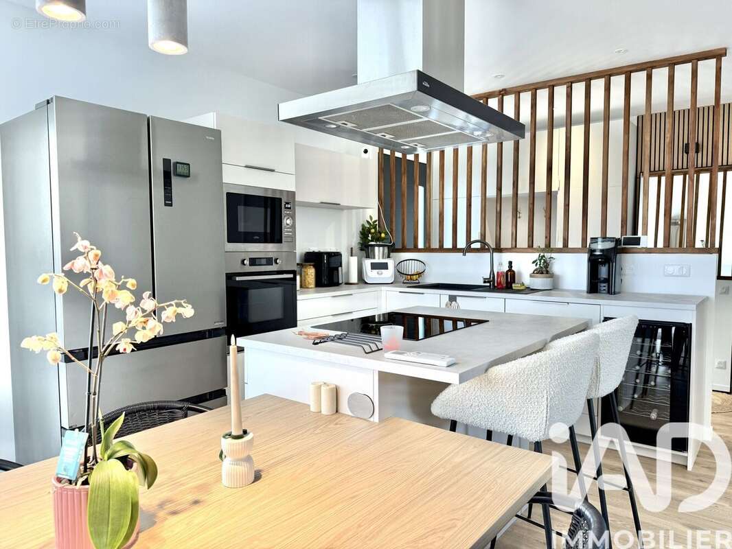 Maison 90 m² à Sainte-Nathalene  - photo 2