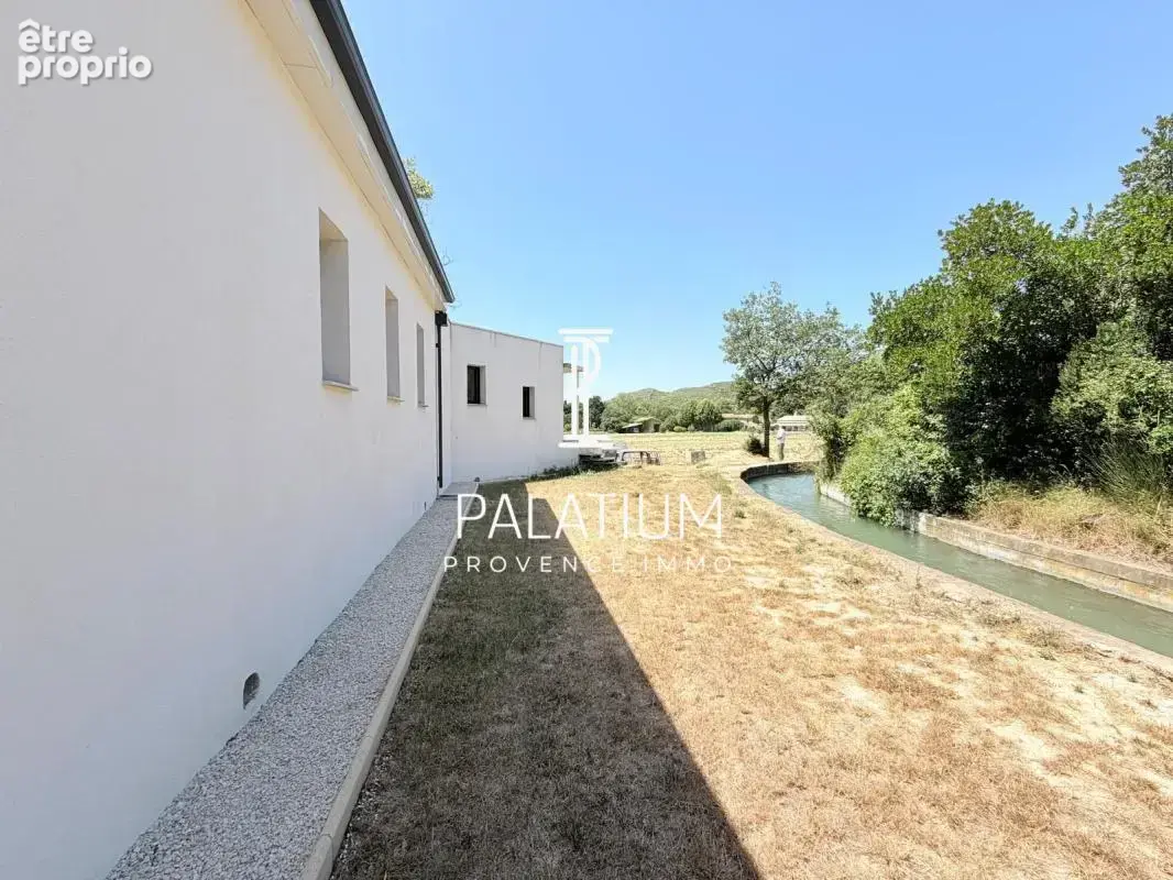 Villa récente de 118 m² – vue collines & fort potentiel - photo 20