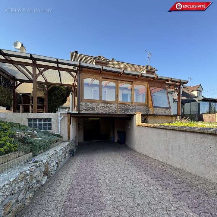 Maison à CHAMARANDE