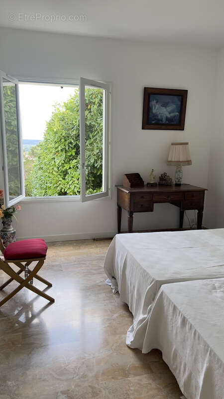 Maison à FEUCHEROLLES