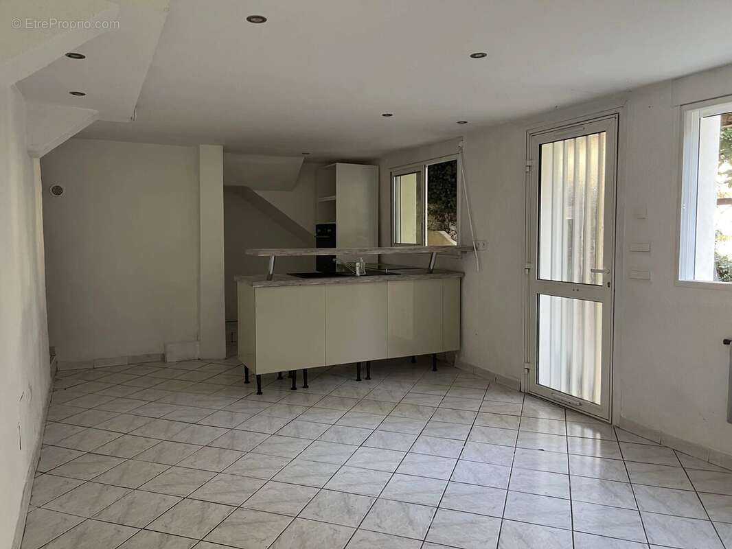 Appartement à AUBENAS