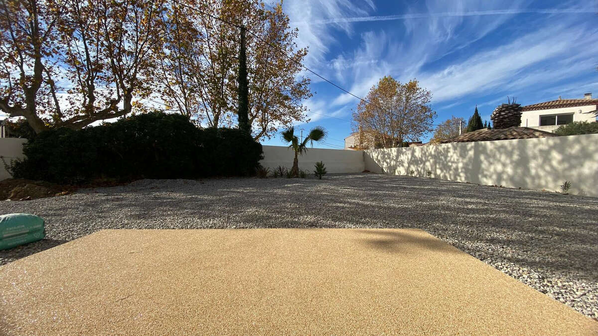 Maison à TOUROUZELLE