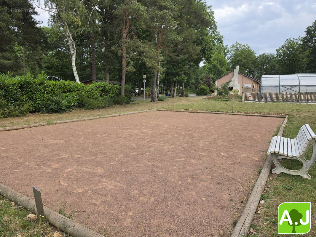 Terrain à EZY-SUR-EURE