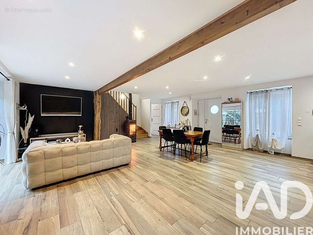 Photo 6 - Maison à SAINT-BROLADRE