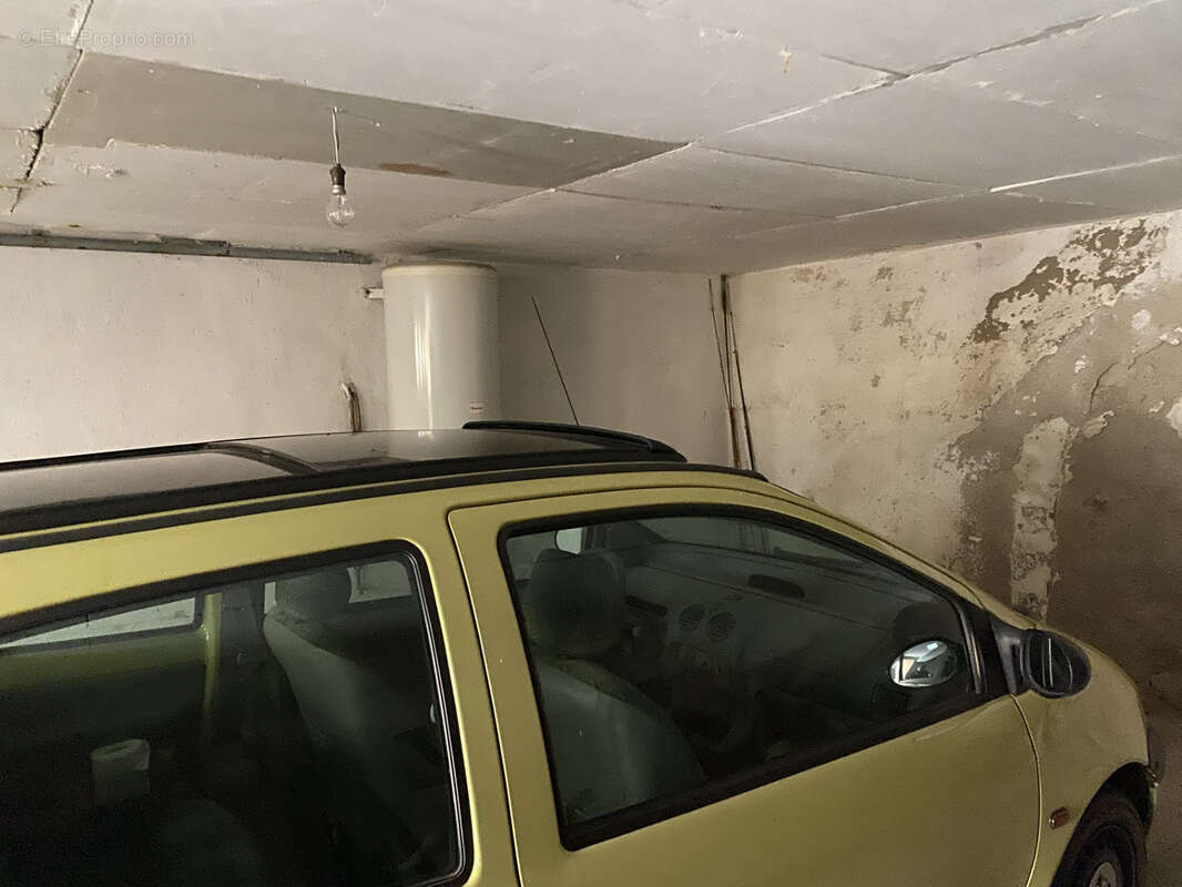 Maison à SAINT-LAURENT-DE-CERDANS