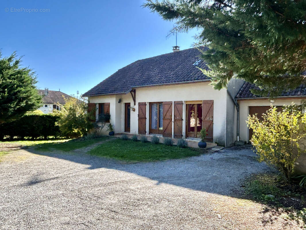 Maison à MARTEL