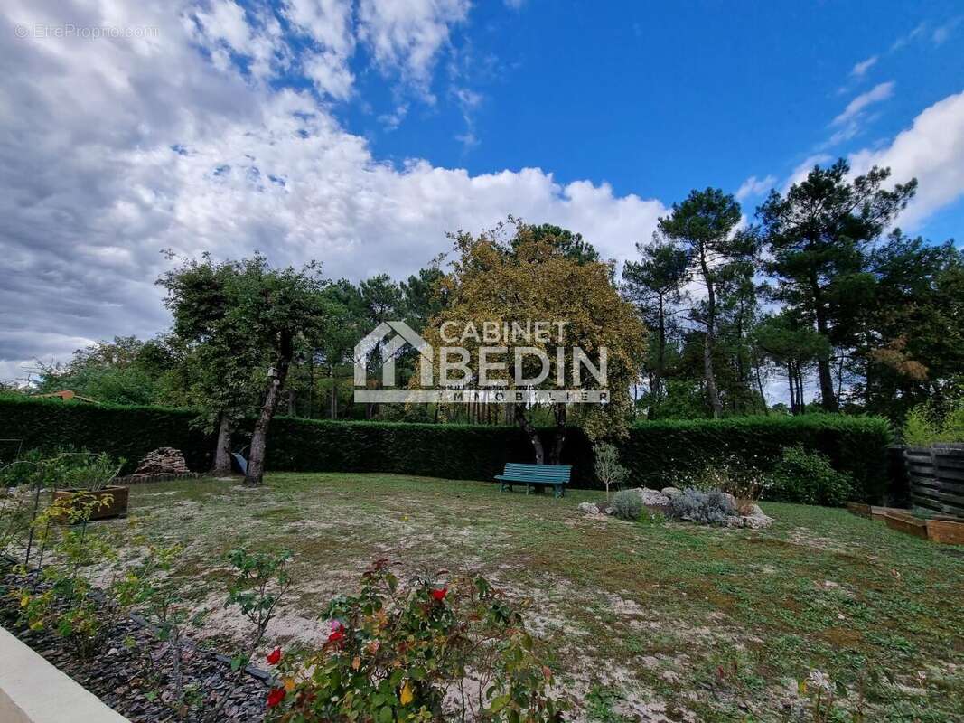 Maison à LE HAILLAN