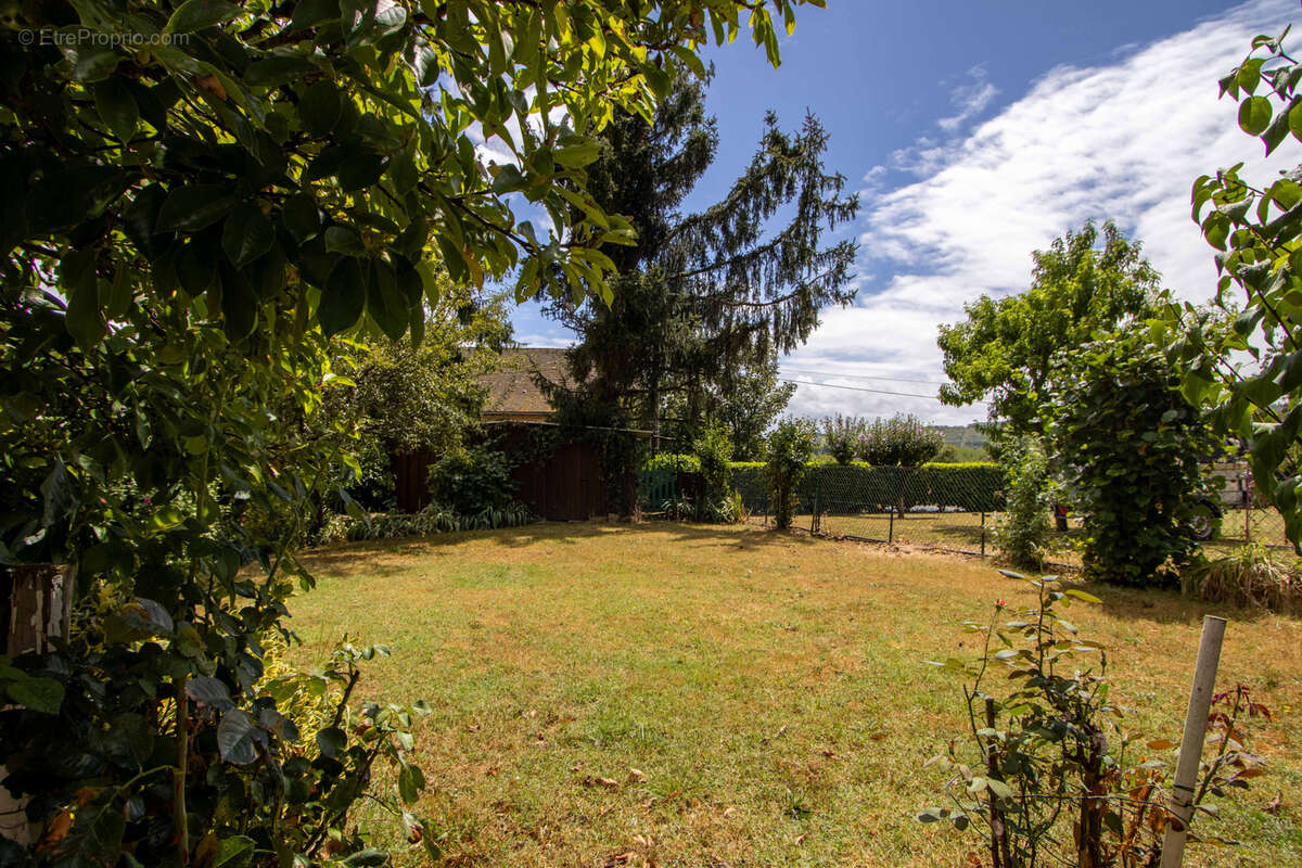 Maison à SAINT-VINCENT-DE-COSSE