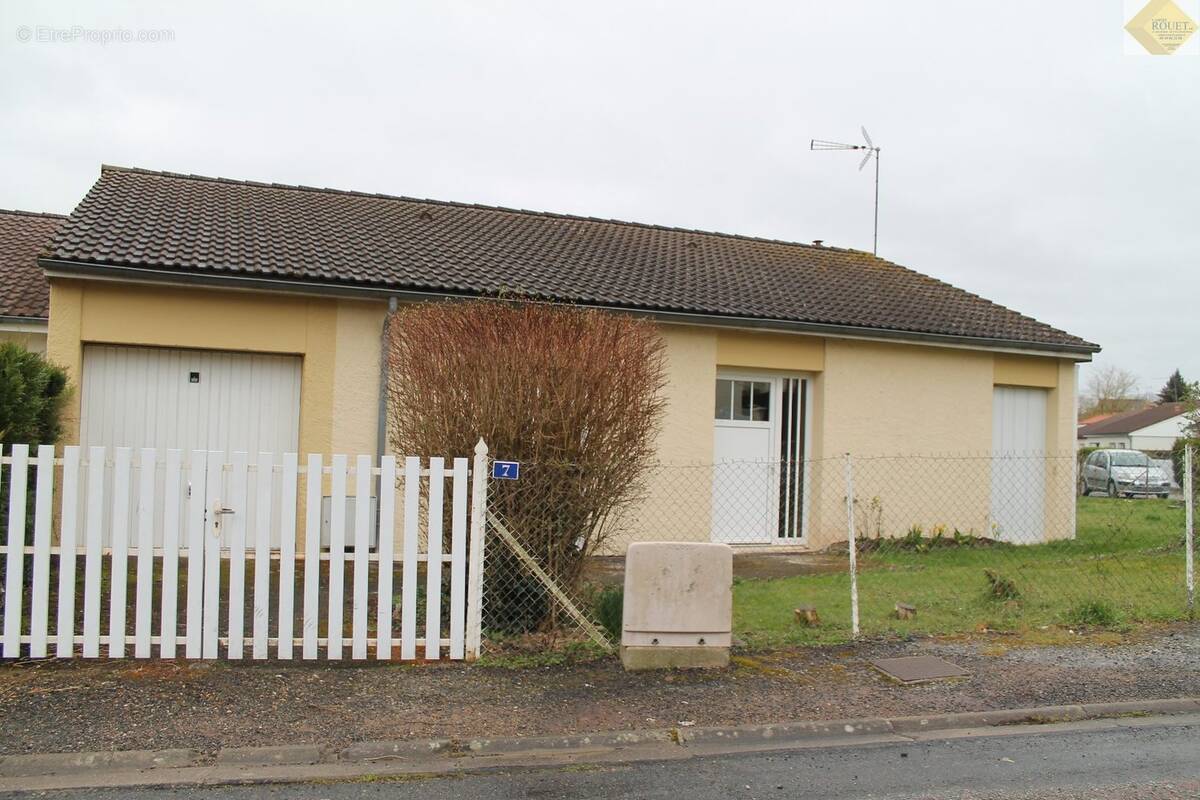 Maison à LA ROCHE-POSAY