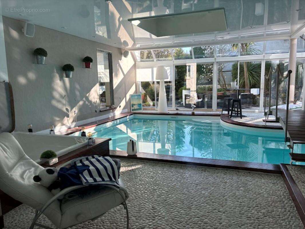 Maison à LA FORET-FOUESNANT