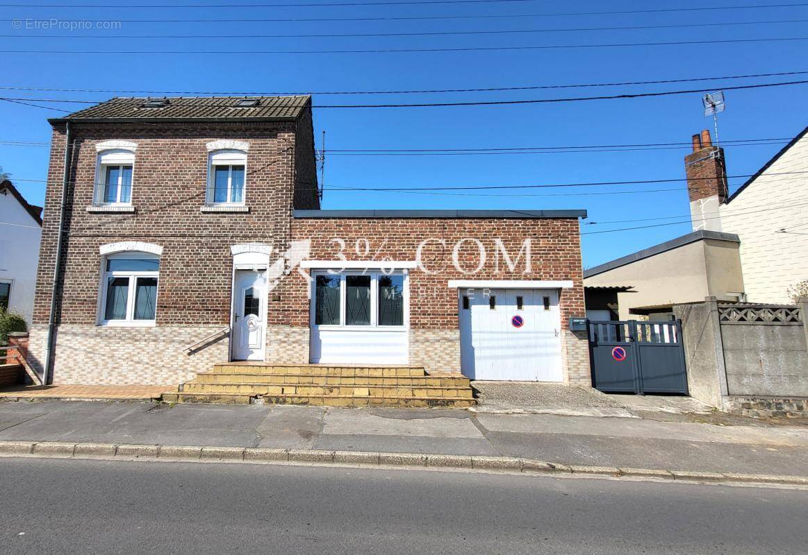 Maison à LABOURSE
