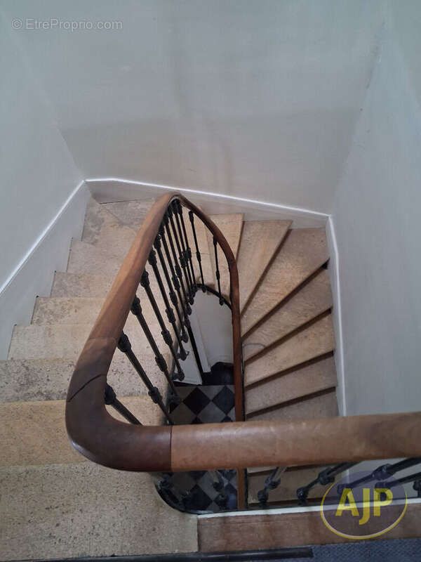 Maison à SAINT-ESTEPHE