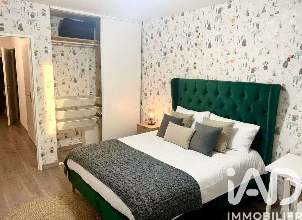 Photo 4 - Appartement à GENNEVILLIERS