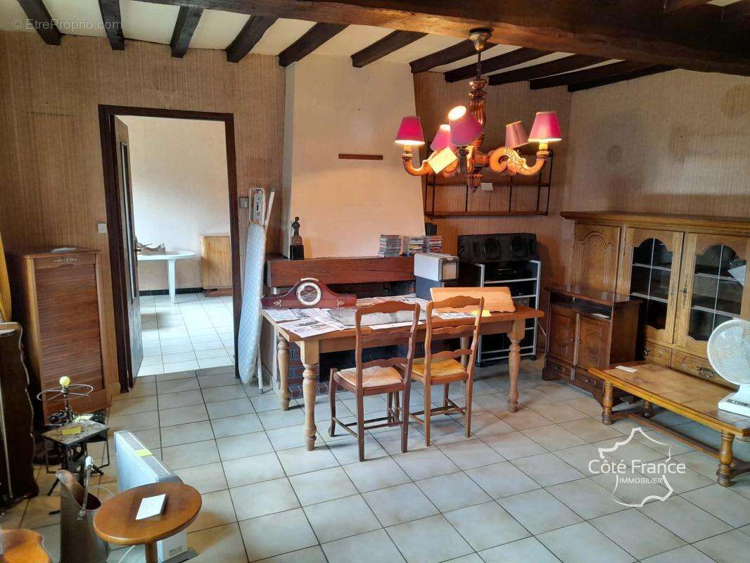 Maison à OHAIN