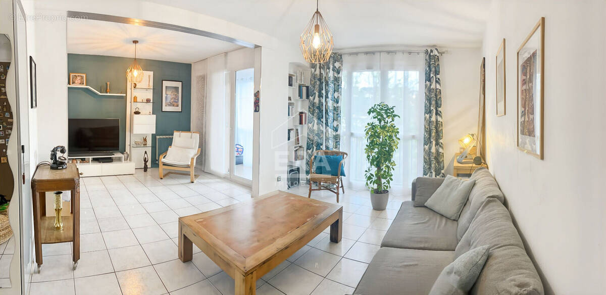 Appartement à LES PENNES-MIRABEAU