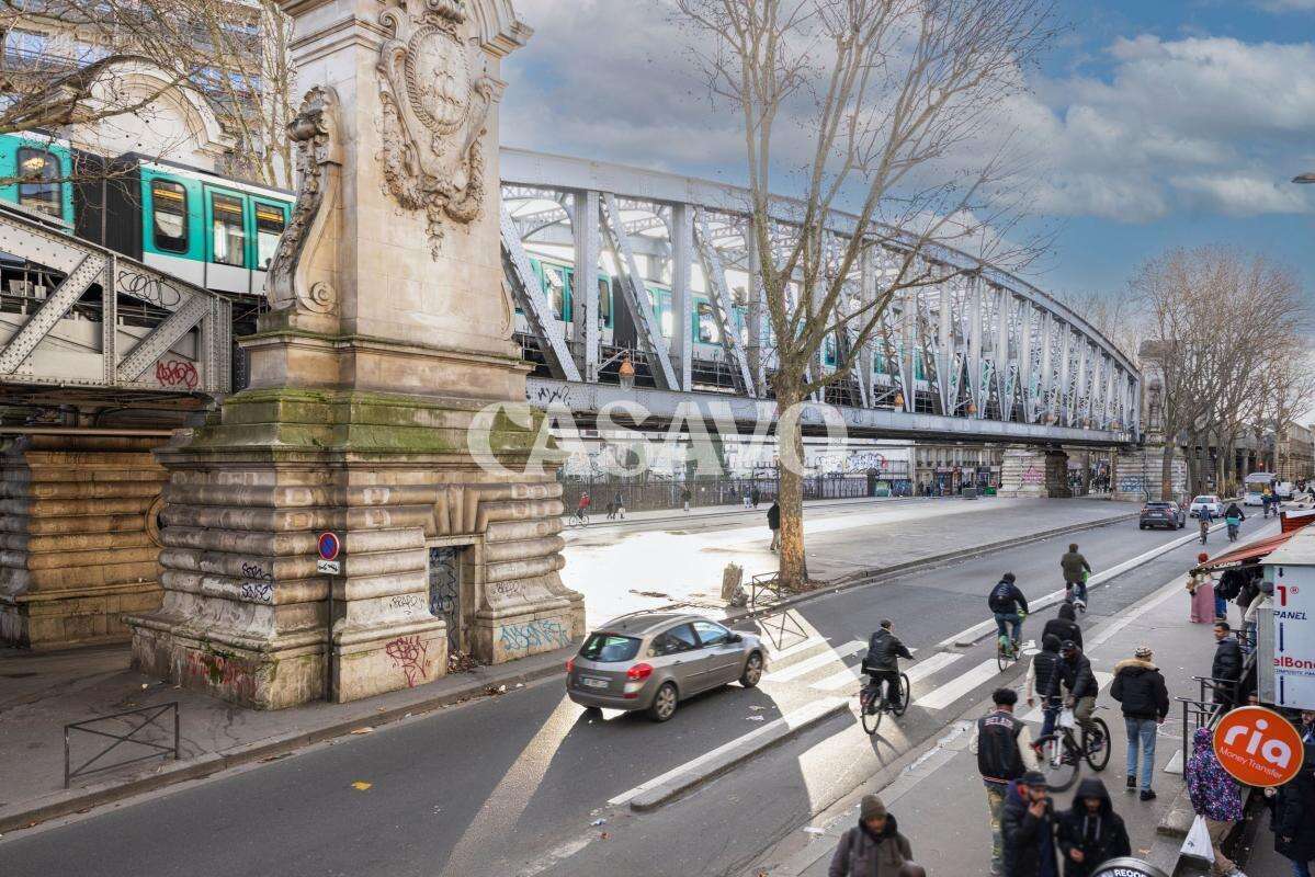 Appartement à PARIS-18E