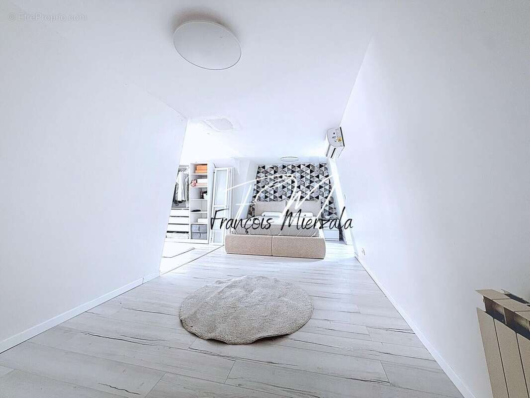 Photo 8 - Maison à MERICOURT