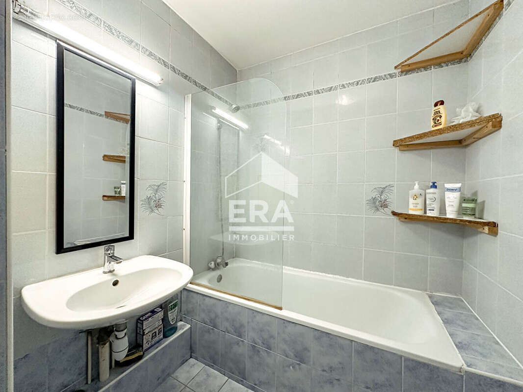 Appartement à SARTROUVILLE