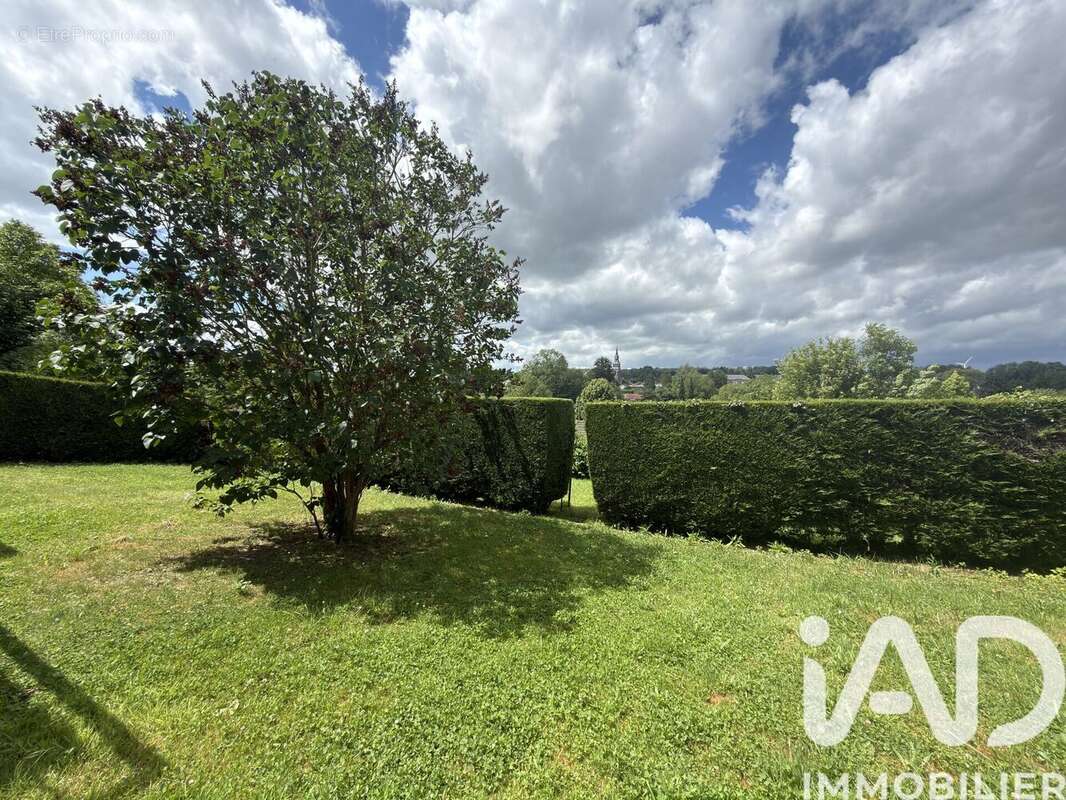 Maison 61 m² à Combles  - photo 4