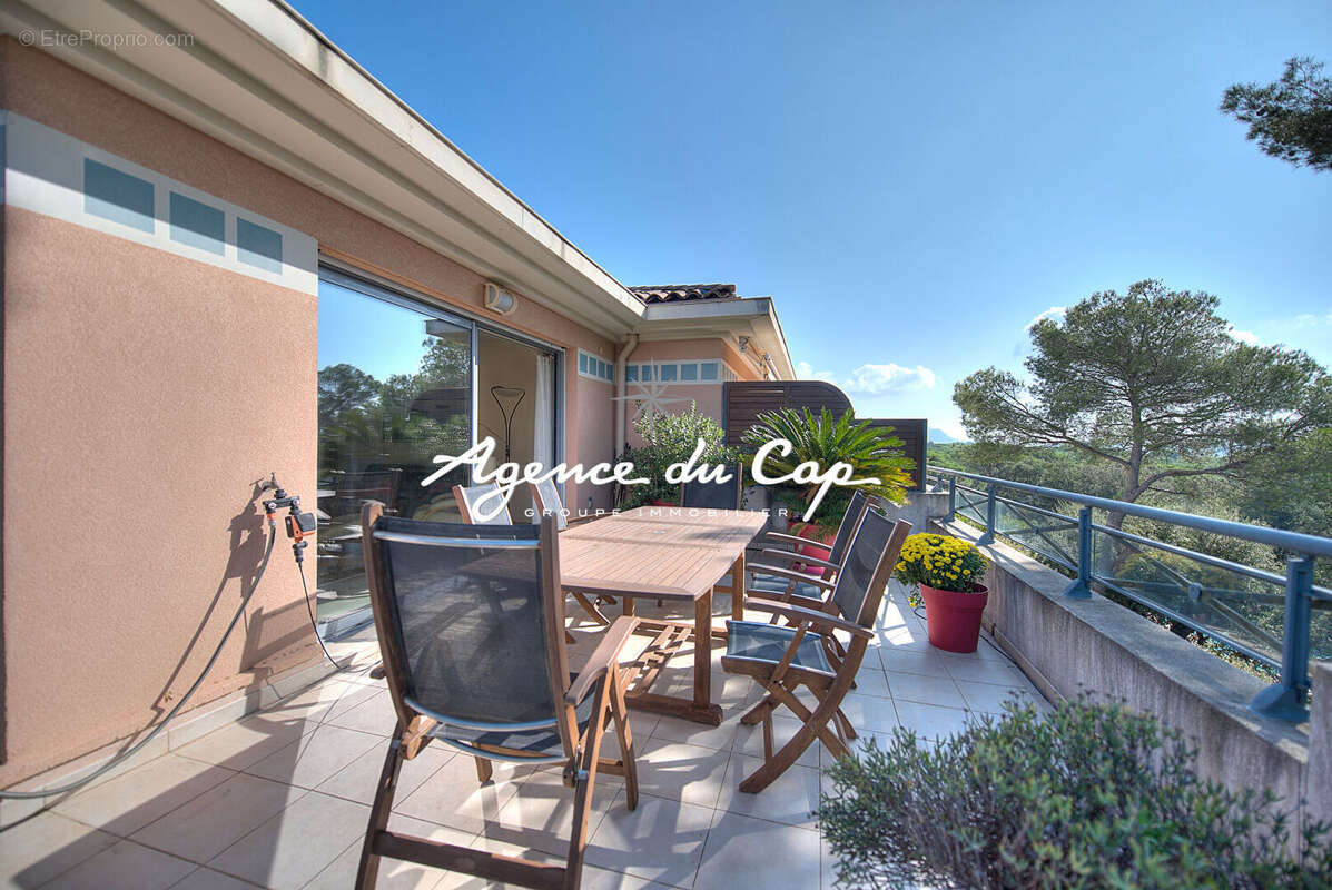 Appartement à SAINT-RAPHAEL