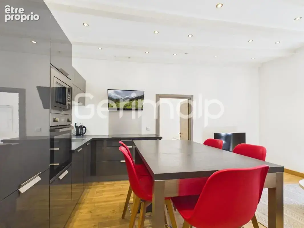 Vente - Appartement - 3 pièces + cuisine - 61 m² - 354 700 € - - photo 7