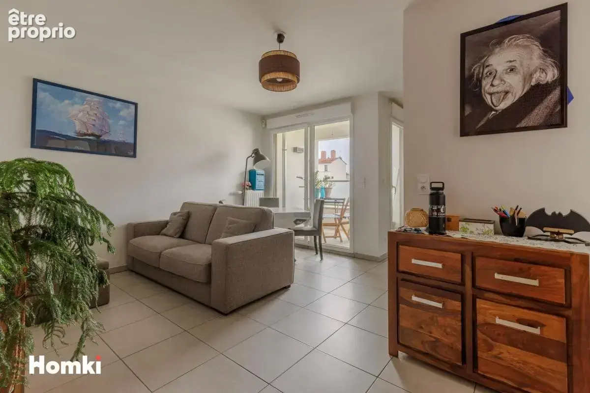 Appartement à LYON-8E