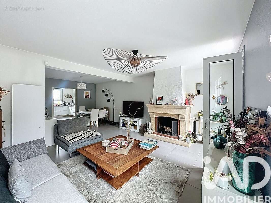 Photo 9 - Maison à NANTERRE