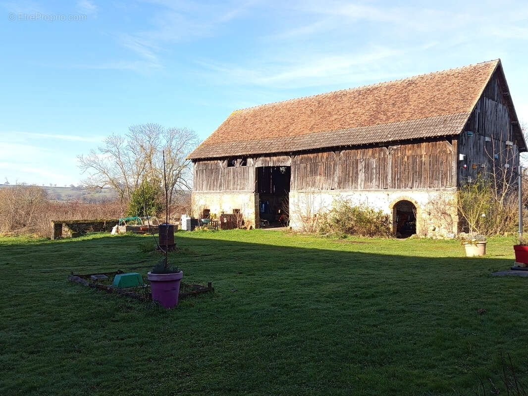 Maison à BOURBON-L&#039;ARCHAMBAULT