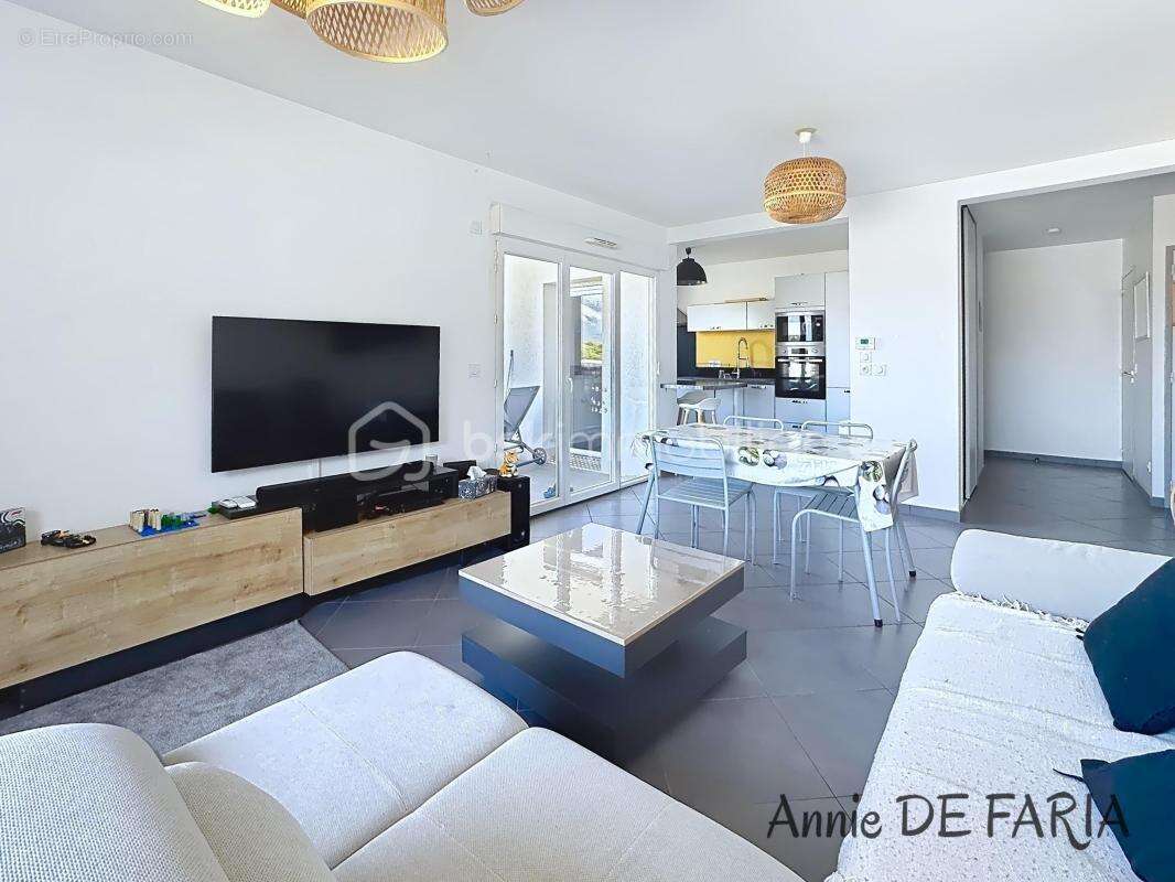 Appartement à FROGES