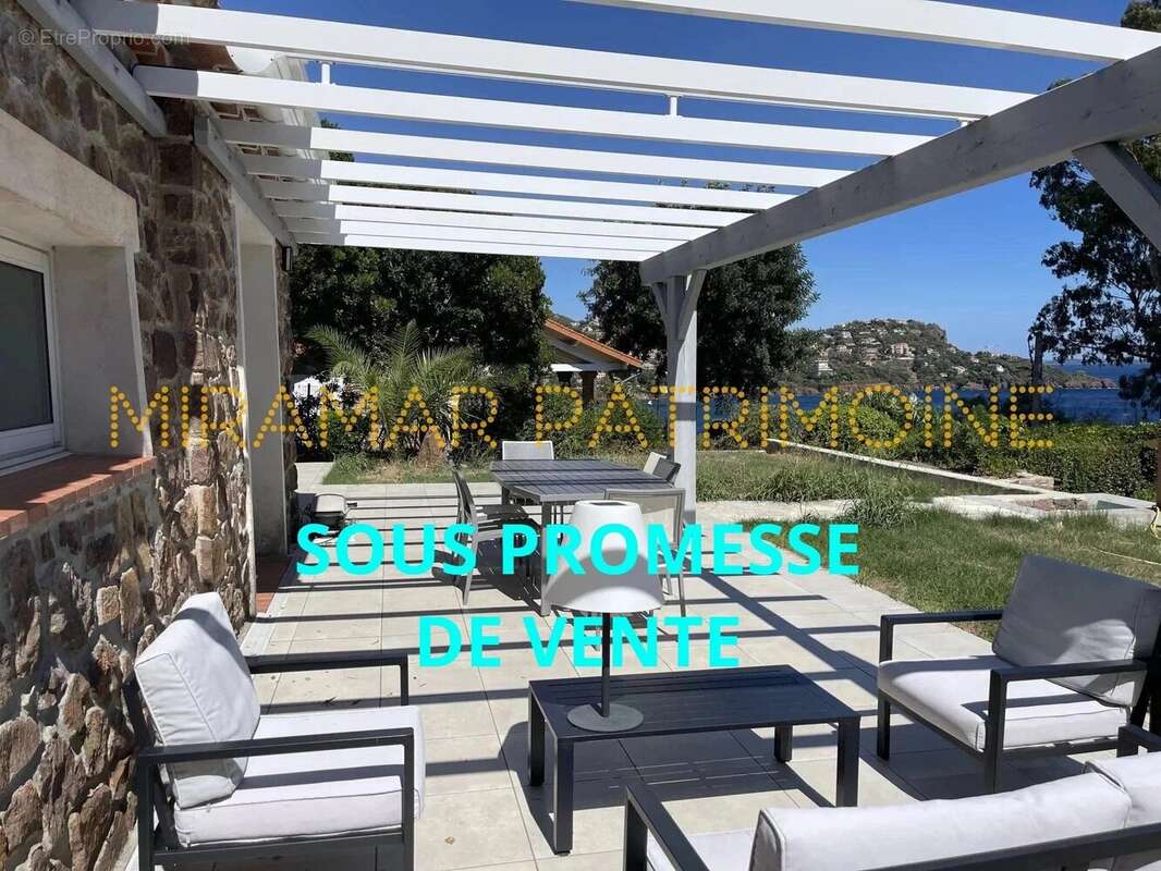 Maison à SAINT-RAPHAEL