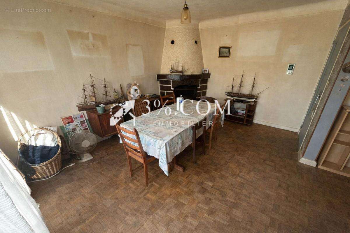 Maison à SAINT-DOLAY