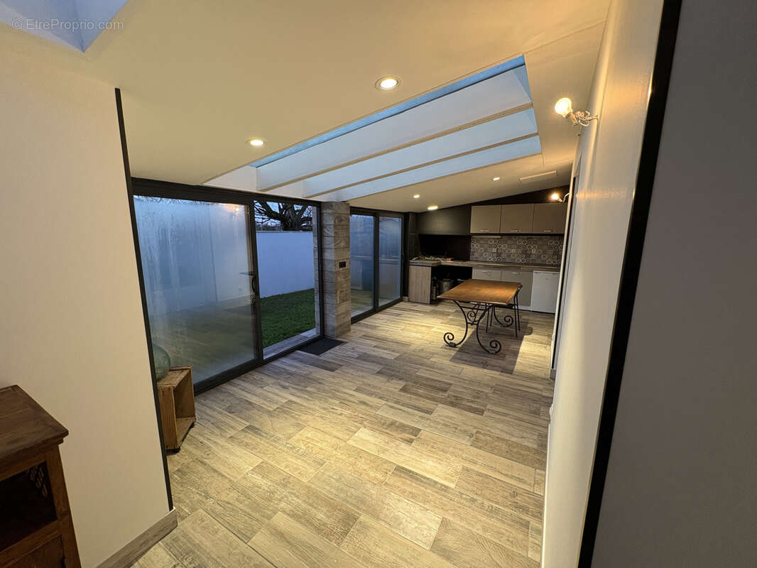 Maison à CARBON-BLANC