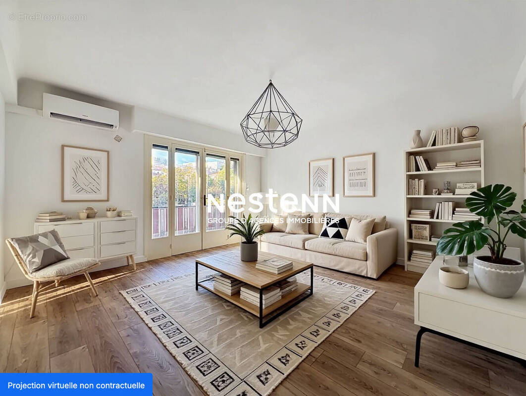 Appartement à VALLAURIS