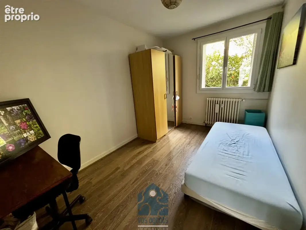 Appartement 5 pièces avec 3 balcons, cave et garage - photo 4