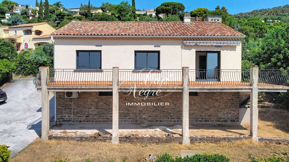 Maison vue mer au calme a bormes-les-mimosas - photo 3