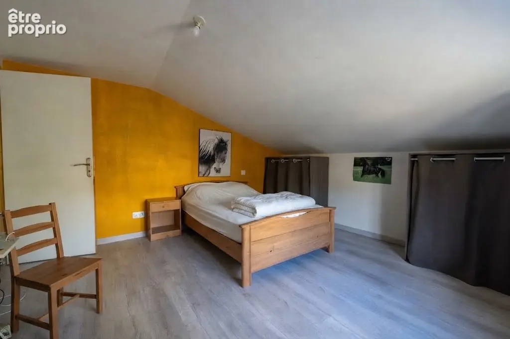 Corps de ferme de 183 m² et grand terrain de 5 631 m² - Proche Lyon - photo 17
