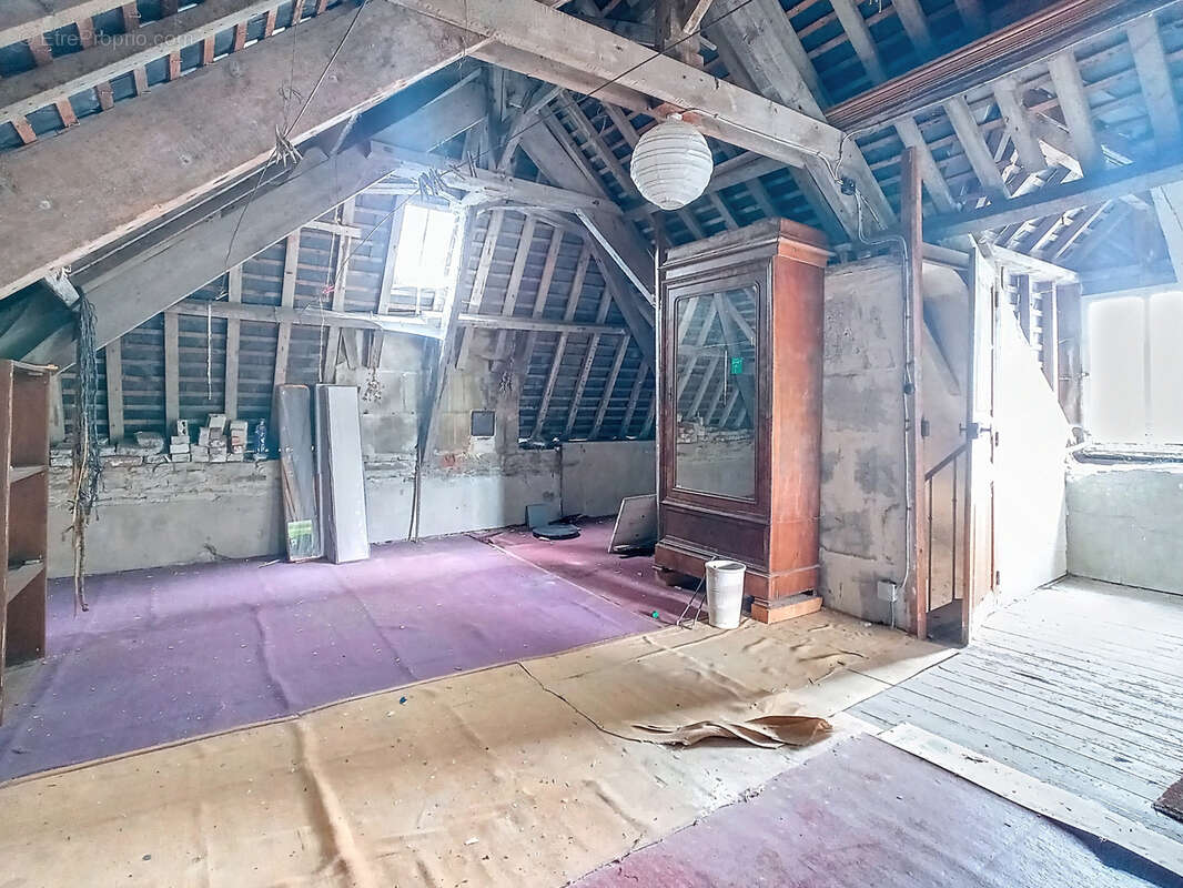 Maison à VILLERS-BOCAGE