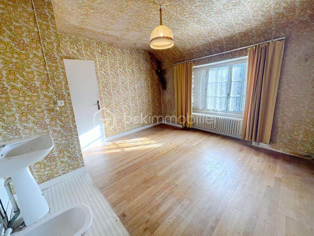 Maison à CHATEAU-LANDON